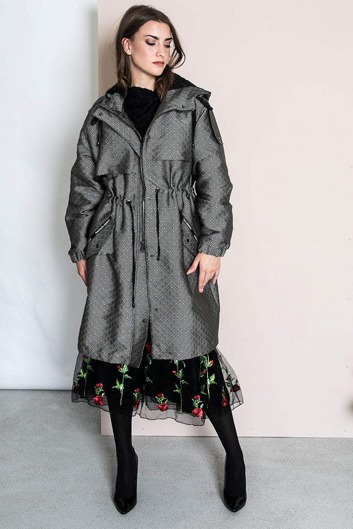 Trenč GLAM, Geometric