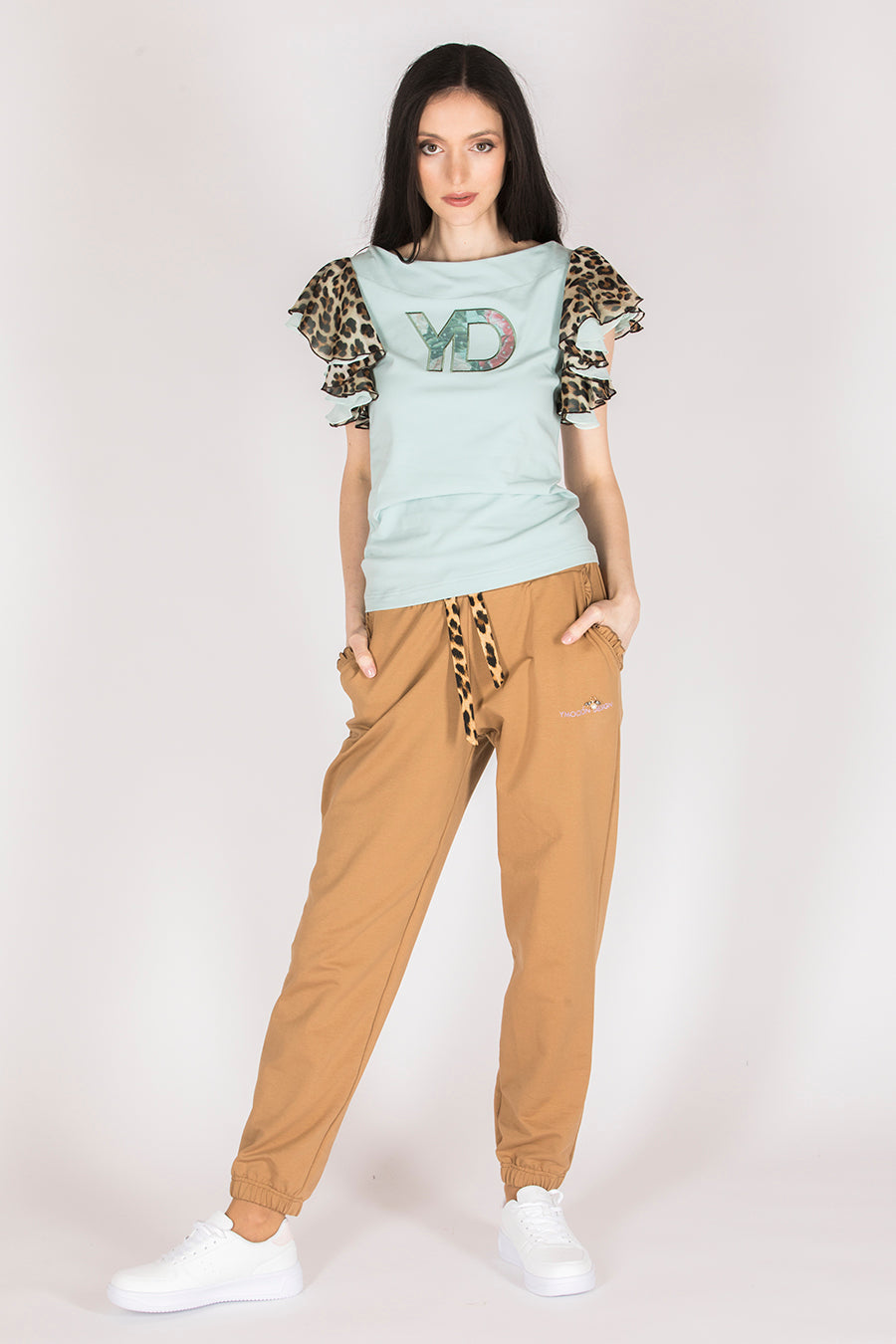 Logo top, moder